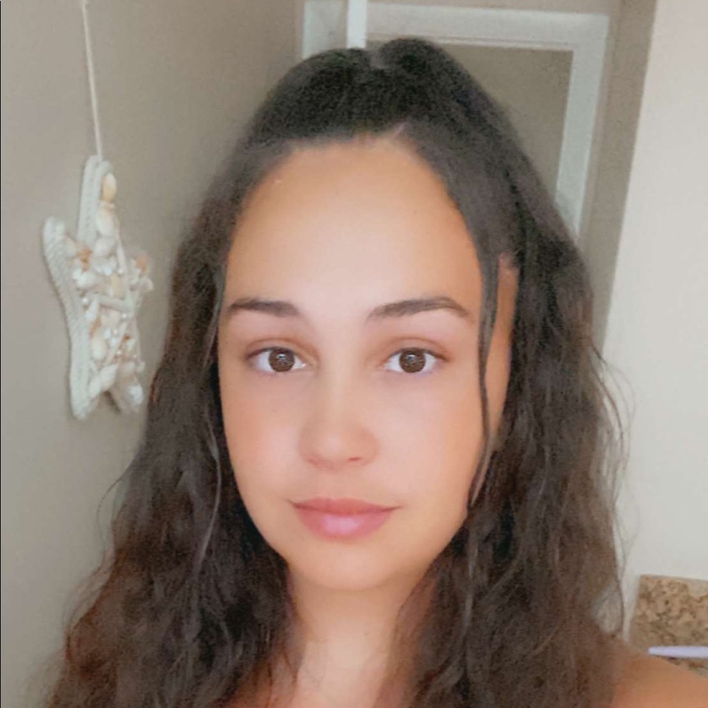 Meet your Posher, Erica